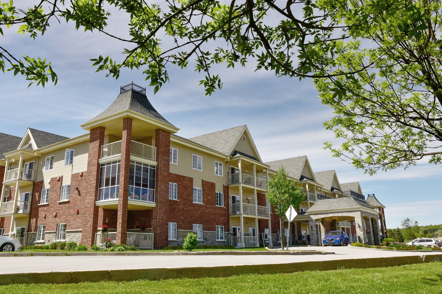 Façade des Habitations Antoine-Labelle à Mont-Laurier